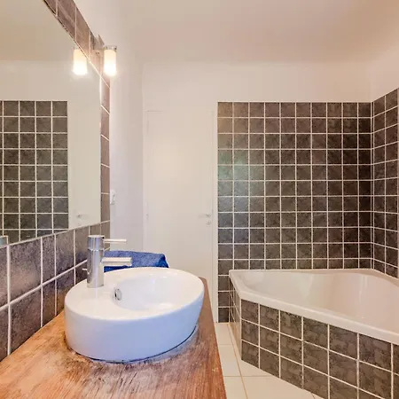 Le Forum De La Mer-1 By Interhome *