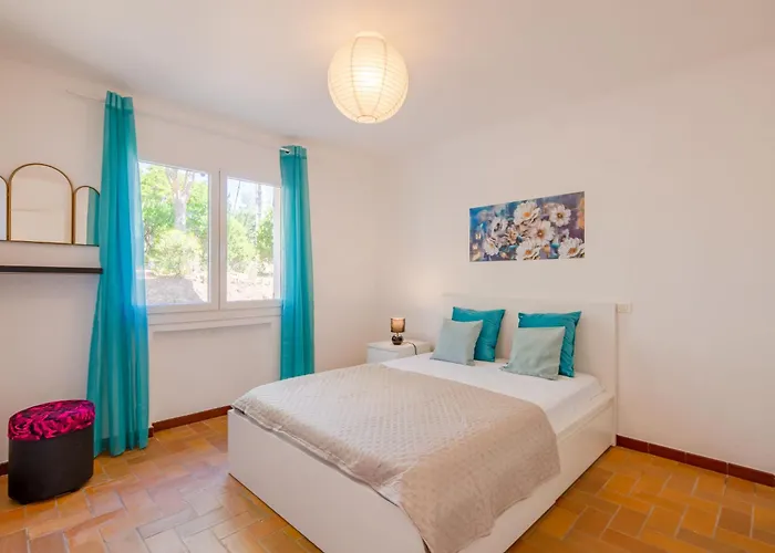 Apartmán Le Forum De La Mer-1 By Interhome Saint Aygulf