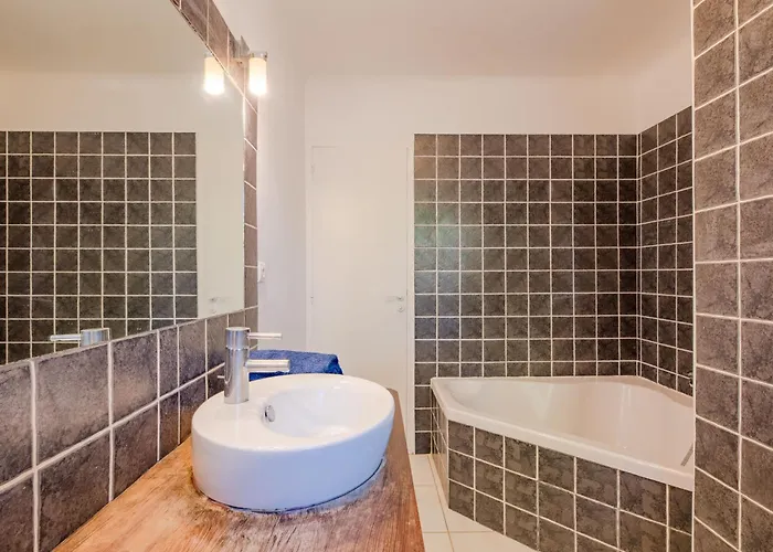 Le Forum De La Mer-1 By Interhome *